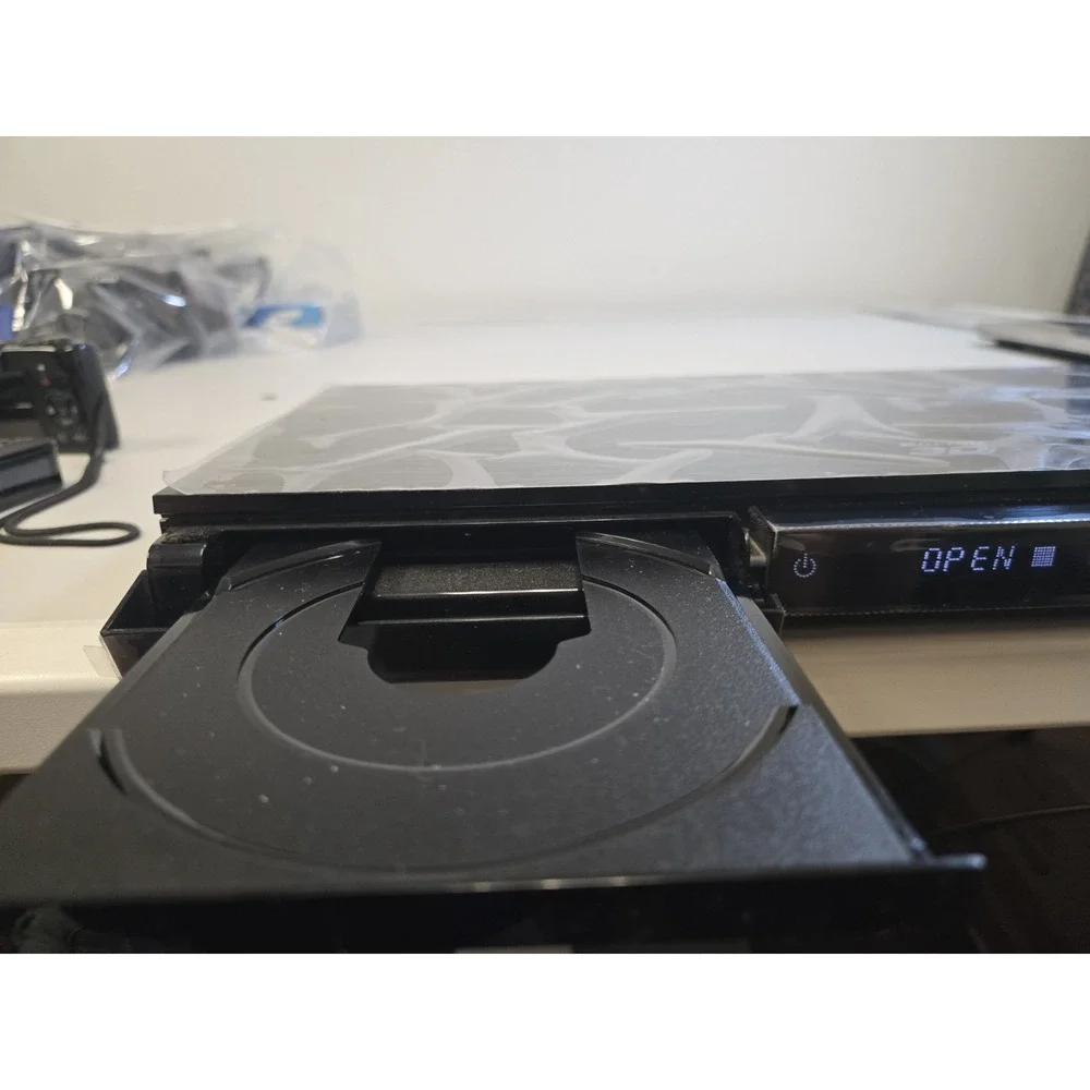 Samsung Blue Ray 3D Player BD-D5500 Tested Working No Remote
